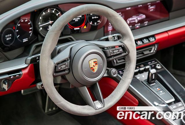 Porsche 911 (992) Carrera 4 Cabriolet 2020 — фото 15
