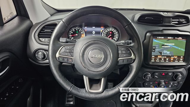 Jeep Renegade 2.4 Limited 2021 — фото 13