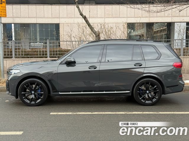 BMW X7 (G07) xDrive 40i M Sport Online Exclusive Edition 6 Seater 2022 — фото 3