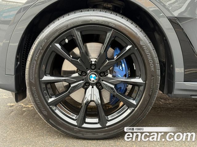 BMW X7 (G07) xDrive 40i M Sport Online Exclusive Edition 6 Seater 2022 — фото 4