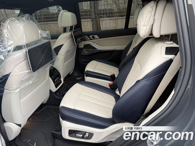 BMW X7 (G07) xDrive 40i M Sport Online Exclusive Edition 6 Seater 2022 — фото 22