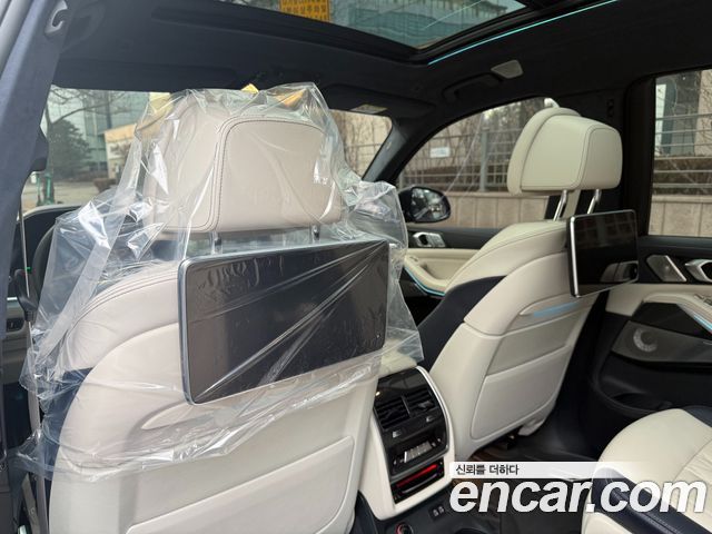 BMW X7 (G07) xDrive 40i M Sport Online Exclusive Edition 6 Seater 2022 — фото 23