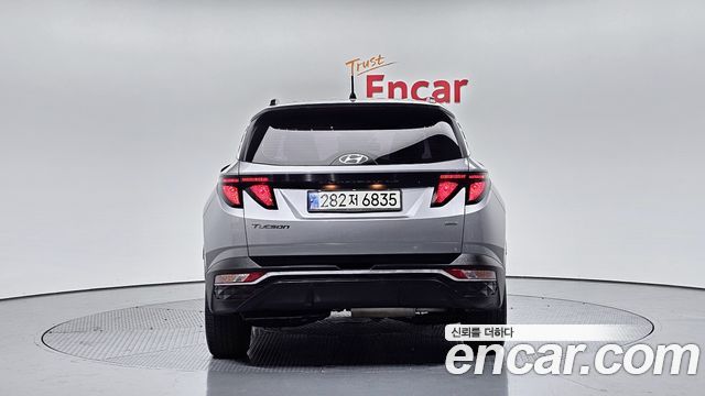 Hyundai Tucson (NX4) Diesel 2.0 4WD Premium 2022 — фото 4
