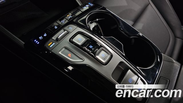 Hyundai Tucson (NX4) Diesel 2.0 4WD Premium 2022 — фото 9