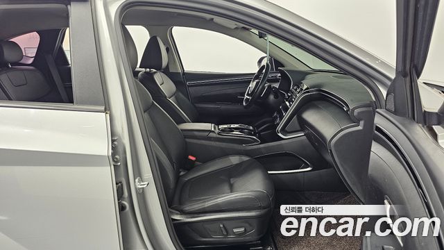 Hyundai Tucson (NX4) Diesel 2.0 4WD Premium 2022 — фото 10