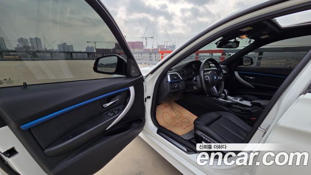 BMW 3 Series (F30) 320i M Sport 2018 — фото 15