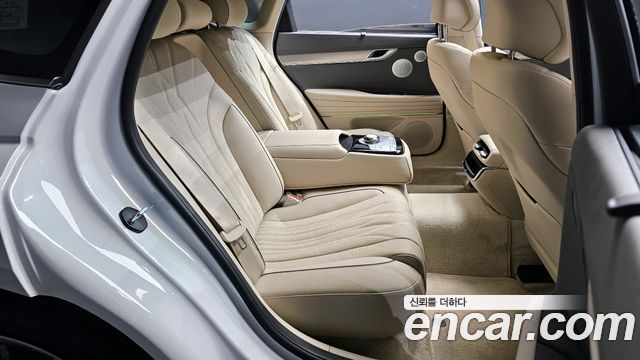Genesis G80 (RG3) Gasoline 2.5 Turbo AWD 2025 — фото 12