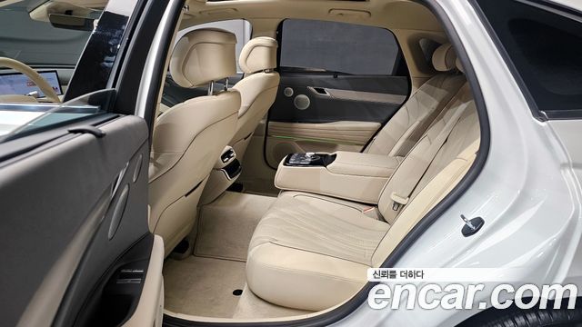Genesis G80 (RG3) Gasoline 2.5 Turbo AWD 2025 — фото 13