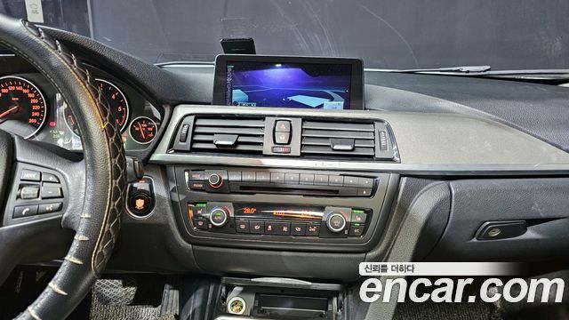 BMW 3 Series (F30) 320d 2013 — фото 19