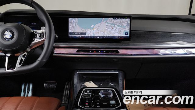 BMW 7 Series (G70) 740i xDrive M Sport 2024 — фото 14