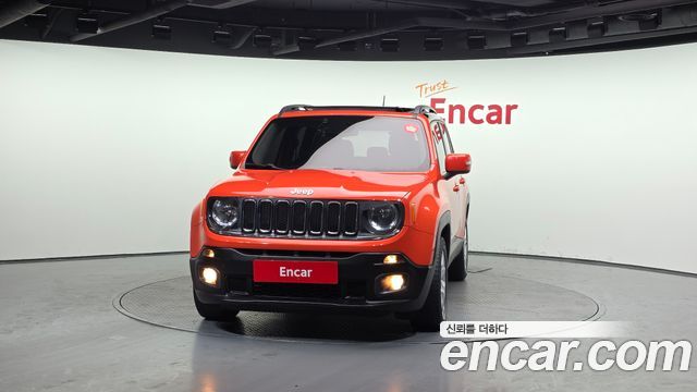 Jeep Renegade 2.4 Longitude 2016 — фото 3