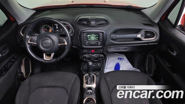 Jeep Renegade 2.4 Longitude 2016 — фото 7