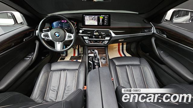BMW 5 Series (G30) 520i M Sport 2022 — фото 7