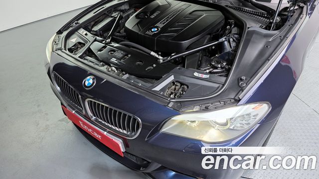 BMW 5 Series (F10) 525d xDrive M Sport Touring 2012 — фото 6