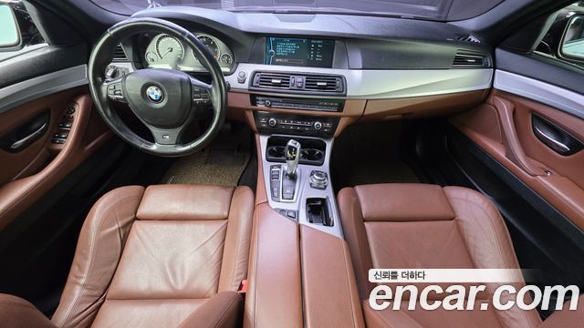 BMW 5 Series (F10) 525d xDrive M Sport Touring 2012 — фото 7