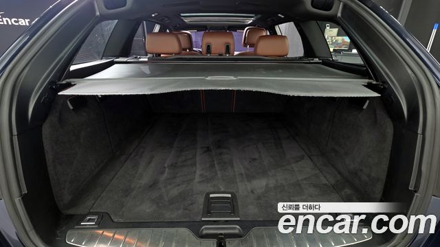 BMW 5 Series (F10) 525d xDrive M Sport Touring 2012 — фото 19