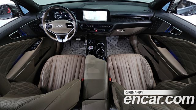 Kia K8 2.5 Gasoline 2WD Signature Special 2024 — фото 7