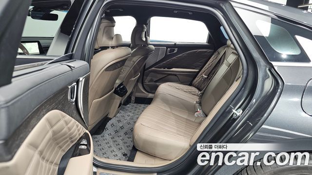 Kia K8 2.5 Gasoline 2WD Signature Special 2024 — фото 11