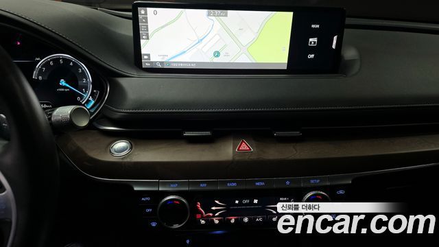 Genesis G80 (RG3) Gasoline 3.5 Turbo AWD 2022 — фото 16