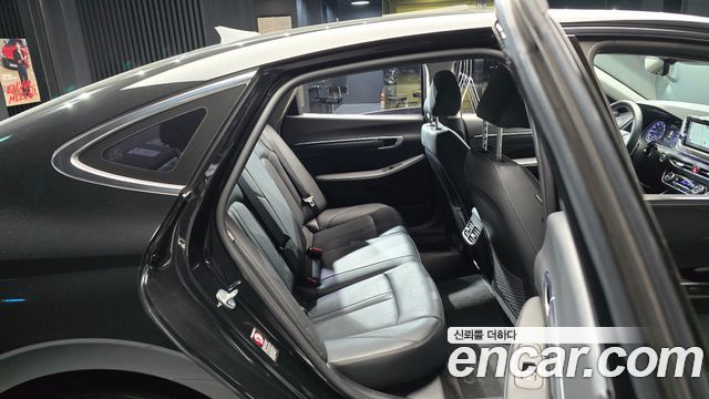 Hyundai Sonata (DN8) 2.0 Premium Plus 2022 — фото 12