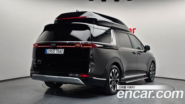 Kia Carnival (IV) Diesel 9-Seater Hi-Limousine Signature 2021 — фото 2