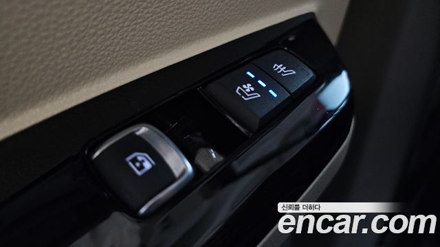 Kia Carnival (IV) Diesel 9-Seater Hi-Limousine Signature 2021 — фото 18