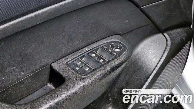 Renault Korea XM3 1.3 TCe LE 2020 — фото 18