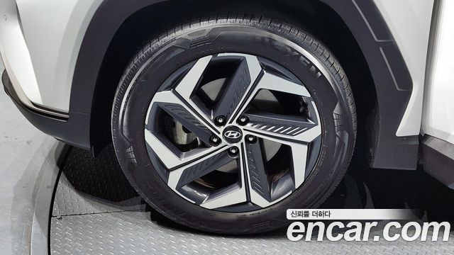 Hyundai Tucson (NX4) Gasoline 1.6 Turbo 2WD Premium 2021 — фото 23