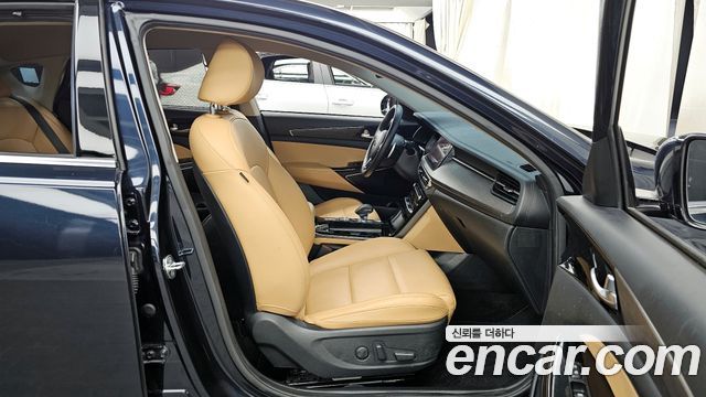 Kia K7 Premier 3.0 GDI Noblesse 2021 — фото 11
