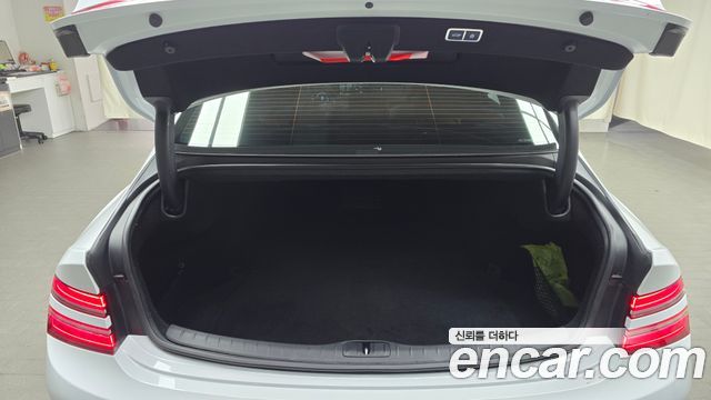 Genesis G80 (RG3) Gasoline 2.5 Turbo AWD 2023 — фото 20