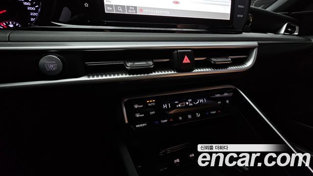 Kia K5 (III) 2.0 Prestige 2021 — фото 15