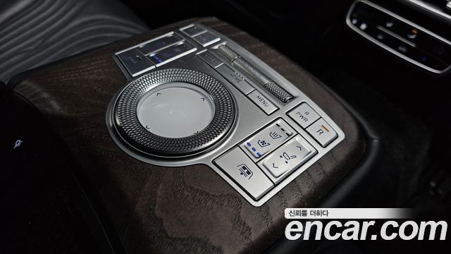 Genesis G80 (RG3) Gasoline 3.5 Turbo AWD 2022 — фото 19