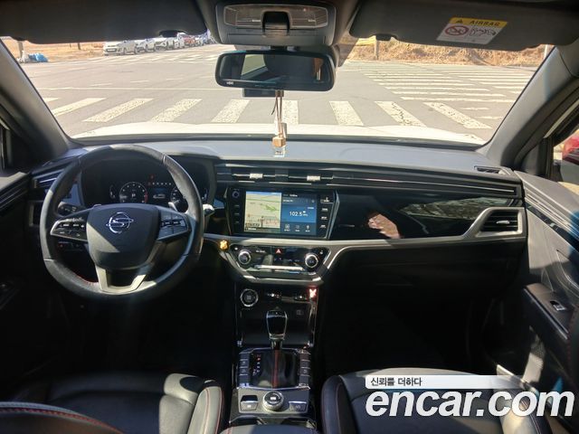 KG Mobility (SsangYong) Beautiful Korando Gasoline 1.5 2WD R-Plus 2022 — фото 8