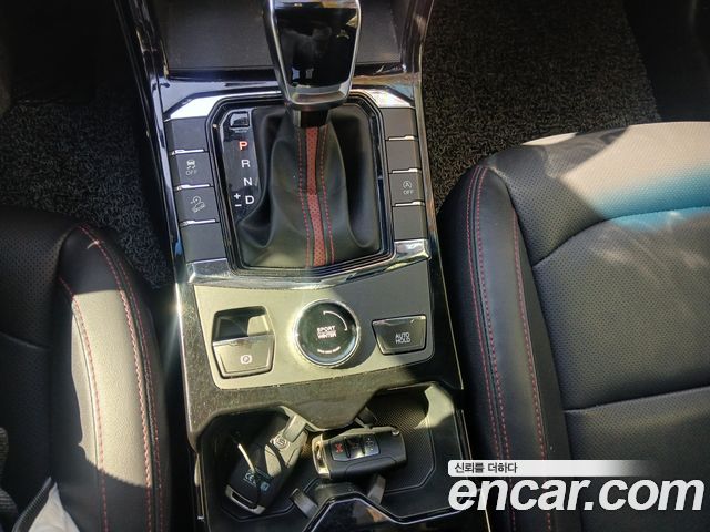 KG Mobility (SsangYong) Beautiful Korando Gasoline 1.5 2WD R-Plus 2022 — фото 16