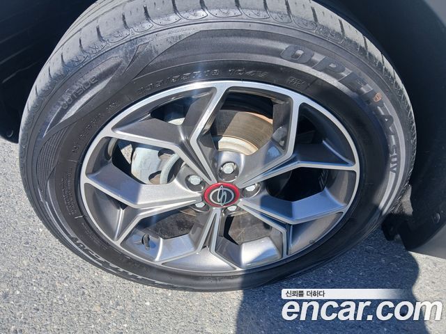 KG Mobility (SsangYong) Beautiful Korando Gasoline 1.5 2WD R-Plus 2022 — фото 21