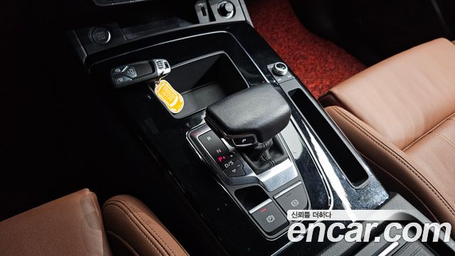 Audi Q5 (FY) 45 TFSI Quattro Premium 2021 — фото 9