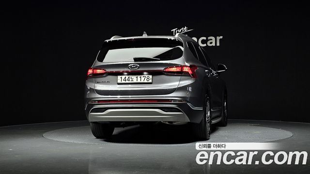 Hyundai Santa Fe Diesel 2.2 2WD Prestige 2021 — фото 4