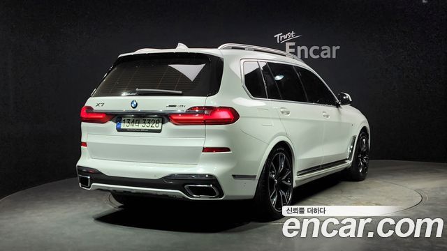 BMW X7 (G07) xDrive 40i M Sport 6STR 2021 — фото 2
