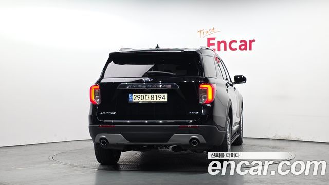 Ford Explorer (VI) 2.3 LimIted 4WD 2022 — фото 4