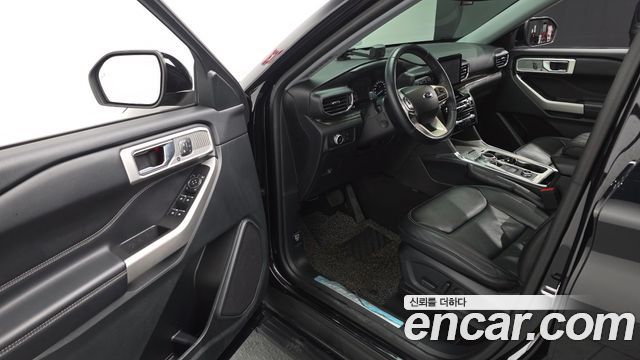 Ford Explorer (VI) 2.3 LimIted 4WD 2022 — фото 10