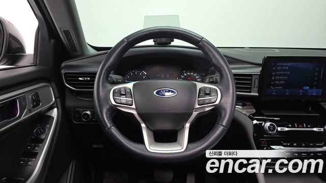 Ford Explorer (VI) 2.3 LimIted 4WD 2022 — фото 14