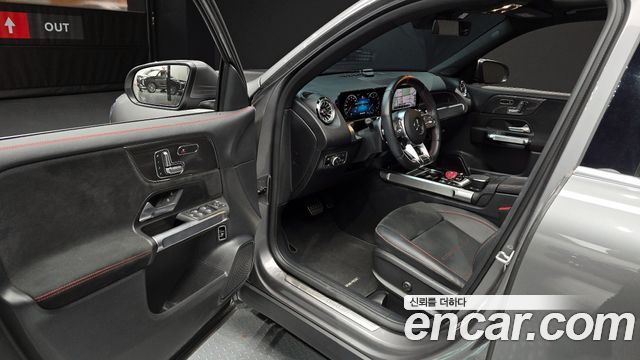 Mercedes-Benz GLB-Class (X247) AMG GLB35 4MATIC 2022 — фото 10