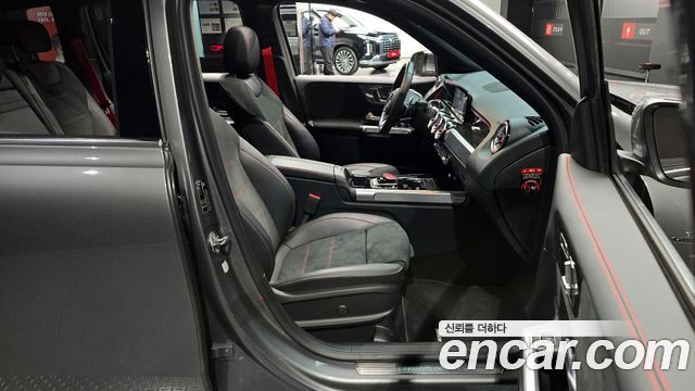 Mercedes-Benz GLB-Class (X247) AMG GLB35 4MATIC 2022 — фото 11
