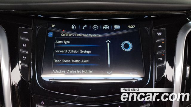 Cadillac Escalade 6.2 ESV 4th 2018 — фото 16