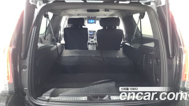 Cadillac Escalade 6.2 ESV 4th 2018 — фото 20