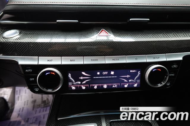 Genesis G80 (RG3) Gasoline 2.5 Turbo 2WD 2022 — фото 10
