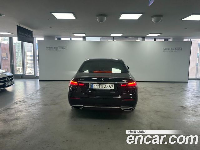 Mercedes-Benz E-Class (W213) E350 4MATIC Exclusive 2023 — фото 4