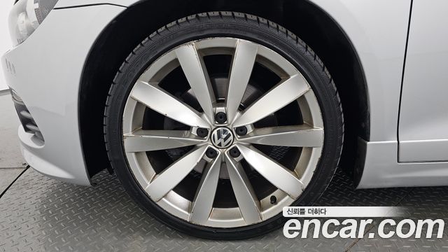 Volkswagen Scirocco 2.0 TDI R-Line 2014 — фото 5