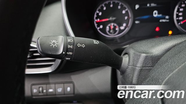 Hyundai Santa Fe Gasoline 2.5T 2WD Prestige 2021 — фото 14