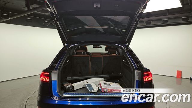 Audi Q8 (4M) 45 TDI Quattro Premium 2021 — фото 20